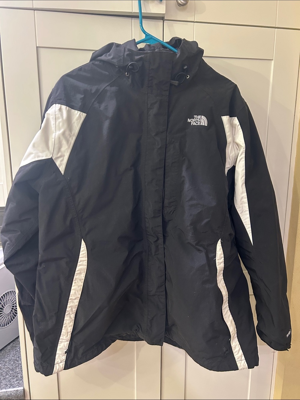 The North Face Women's Black and White Ski Jacket with Hood